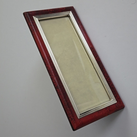BERGDORF GOODMAN PICTURE FRAME RED LEATHER - Picture 1 of 8